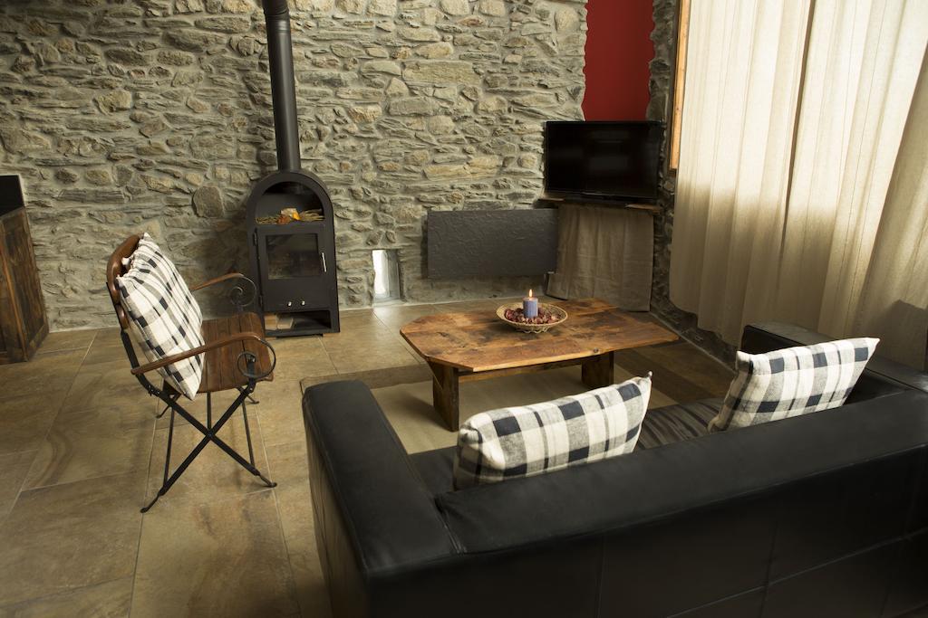 R De Rural - Casa Rural De Les Arnes Енкамп Стая снимка